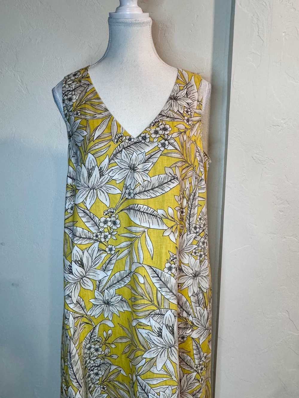 J. Jill 100% Linen Tropical Maxi Dress Yellow Floral Sleeveless Resort Dress - Picture 3 of 8